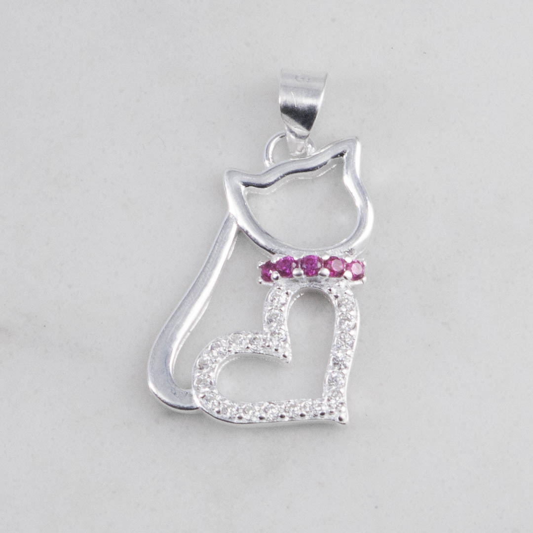 DIJE GATO CORAZON CIRCONES