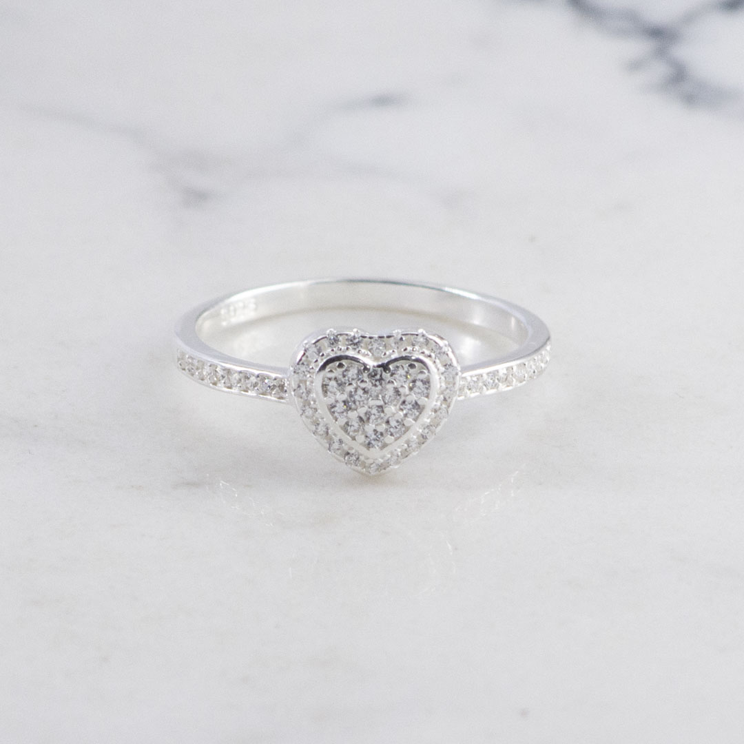 ANILLO CORAZON CIRCON BANDA CIRCONES EN V