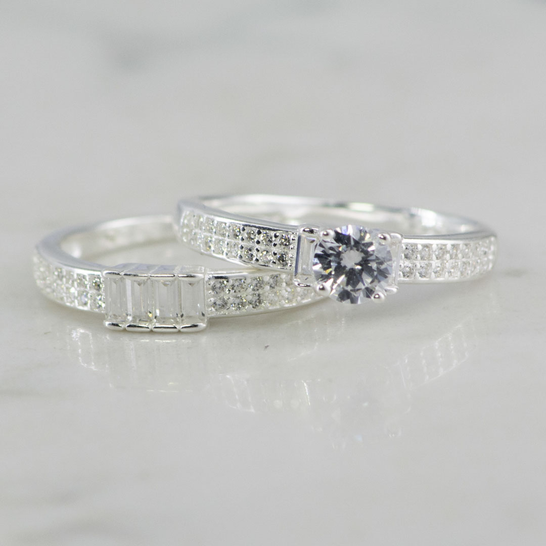 DUO DE ANILLOS CIRCON Y BAGUETTE BANDA CIRCONES